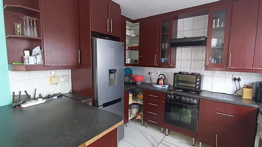 4 Bedroom Property for Sale in Parklands Western Cape